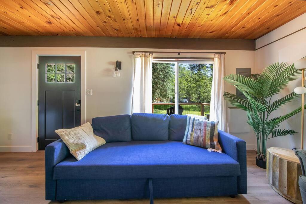 R & R Chalet At Mt. Rainier Ashford Eksteriør bilde